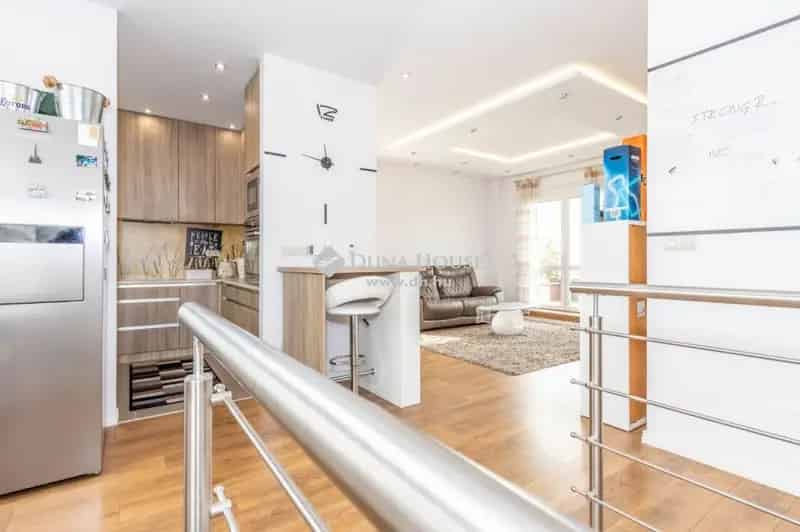 Luxus Penthouse Zalaegerszegen Panorámás Kilátással