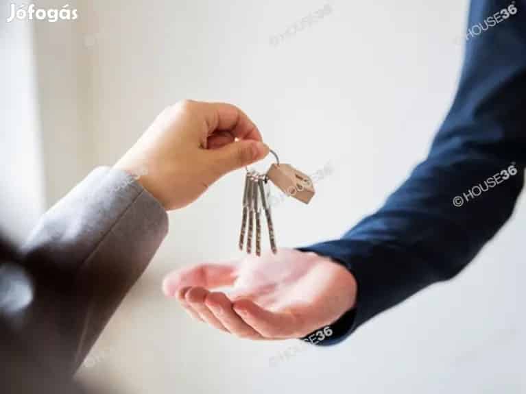 Kecskemét Belváros - 270 m2-es Üzlethelyiség Eladó