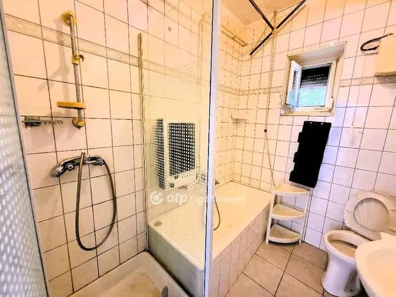 Tass-i családi ház eladó 1965m2 telekkel