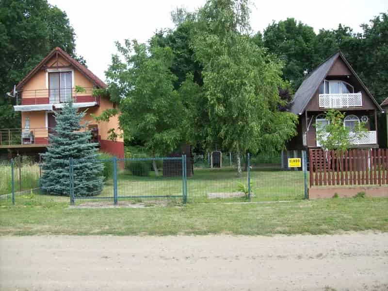 Tokaj Tisza-parti építési telek eladó strand közelében