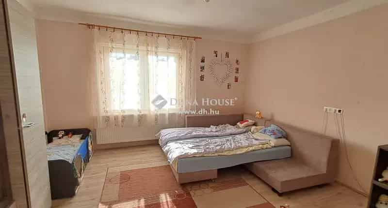 Kenyeri családi ház eladó - 75 m2 - felújított