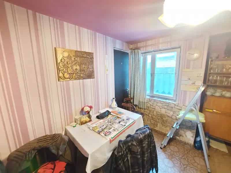 Balatonberényi családi ház eladó 160 nm 770 nm telekkel