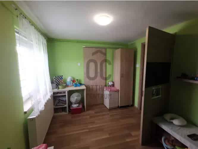 Nagykanizsa eladó nyaraló 5 szoba garázzsal tó közelében
