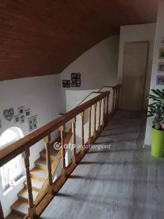 Nagykálló 150 nm-es 3 szobás családi ház eladó