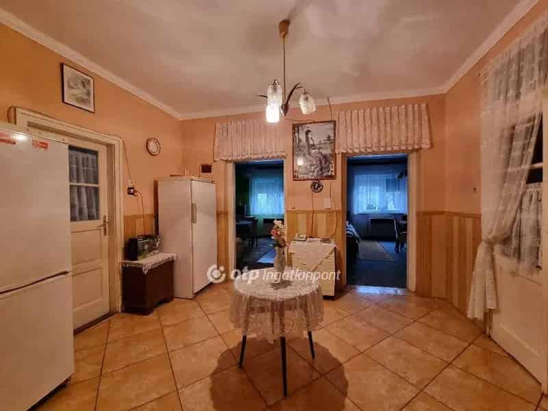 Somlószőlősi családi ház eladó 85m2 762m2 telken