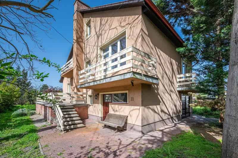 XVI kerület családi ház eladó - 5 szoba, kert, garázs