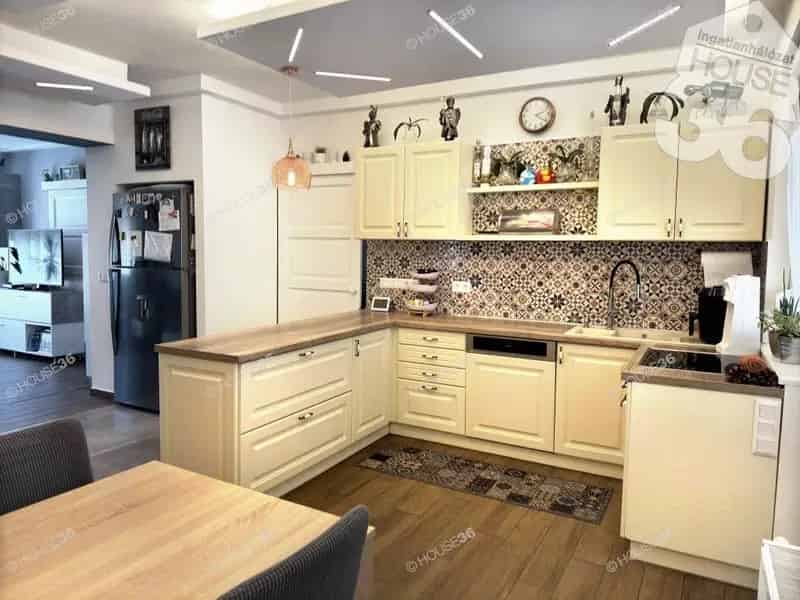 Kecskemét Vacsiköz 110m2-es családi ház dupla garázzsal