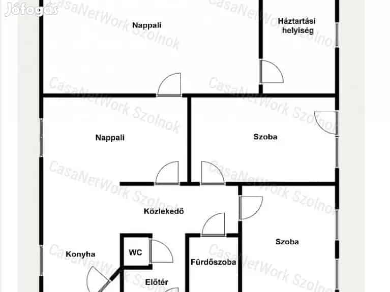 Martfűi 4 szobás lakás eladó - 120 m2 - garázzsal