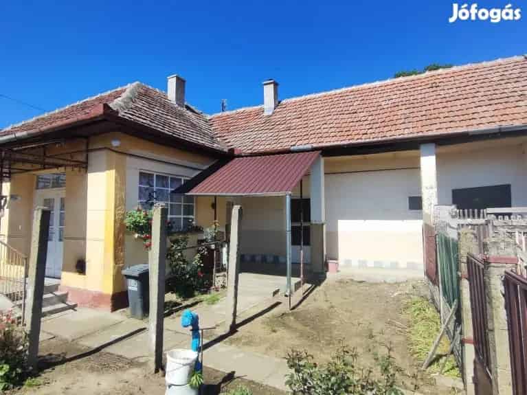 Nagyecsed Csendes Utcai 2 Szobás Családi Ház Eladó