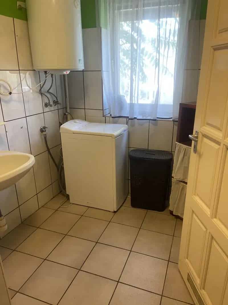 50m2 2 szobás házrész Baja Madách Imre utcában