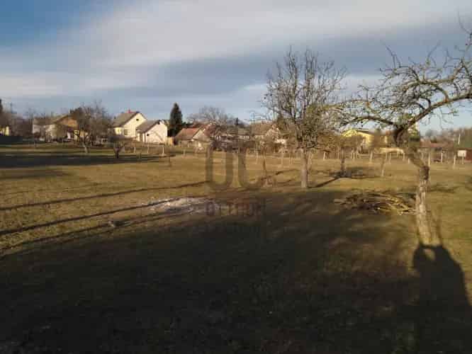 Kőröshegyi 820m2-es Építési Telek Balaton Közelben