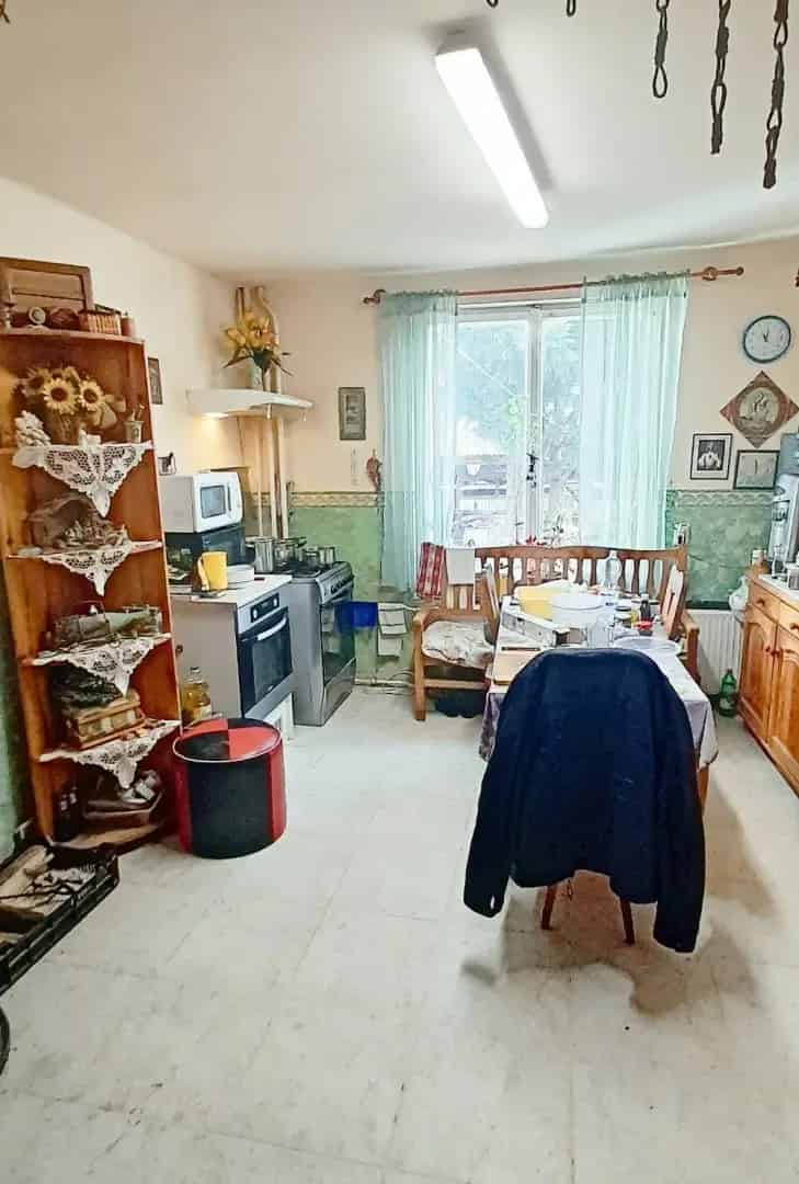 Leányfalu 126 nm-es családi házrész eladó