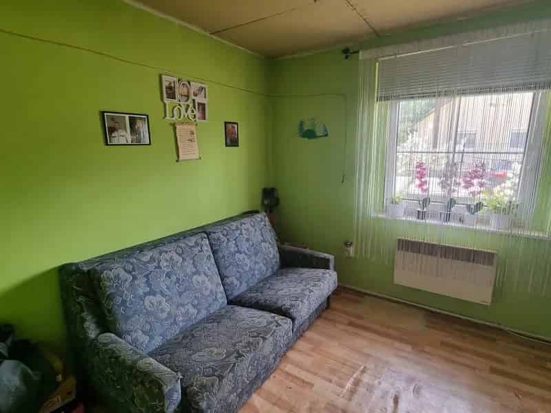Eladó ikerház Oroszlányban 91m2 2 szoba felujítandó