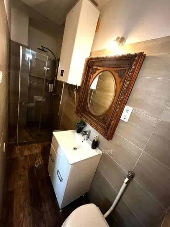 50 nm-es felújított családi ház eladó Budapest XXII. kerületben