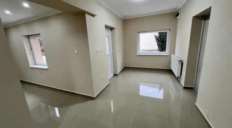 Békéscsaba 150nm-es 2 Generációs Családi Ház Eladó
