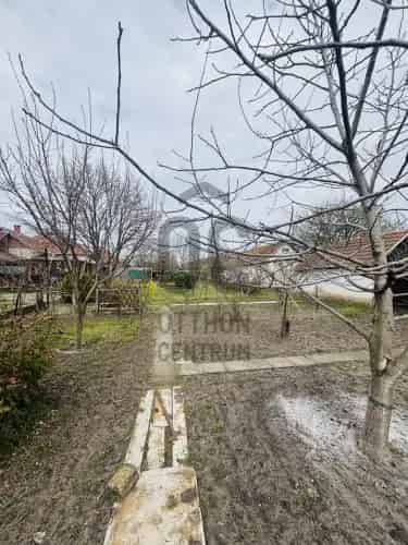 Ceglédi eladó telek 695 nm - Csendes utca