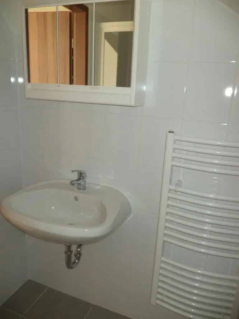 Pécs Belváros 25nm-es Felújított Apartman Kiadó