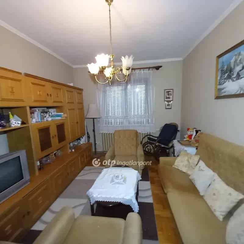 Szekszárd 140nm 5 szobás családi ház eladó