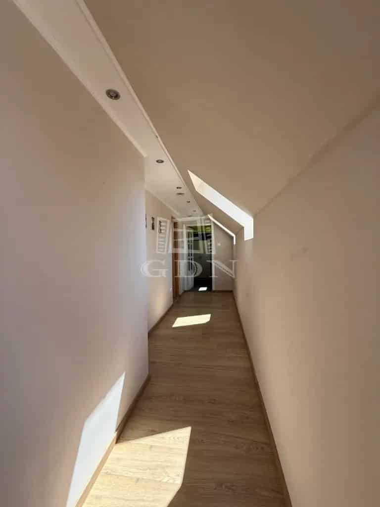 Belvárosi 147m2-es Kétlakásos Családi Ház Eladó