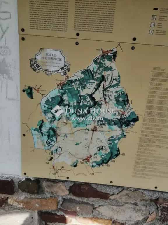2400 nm-es zártkerti telek Eladó Szentbékkálla Balaton közelében