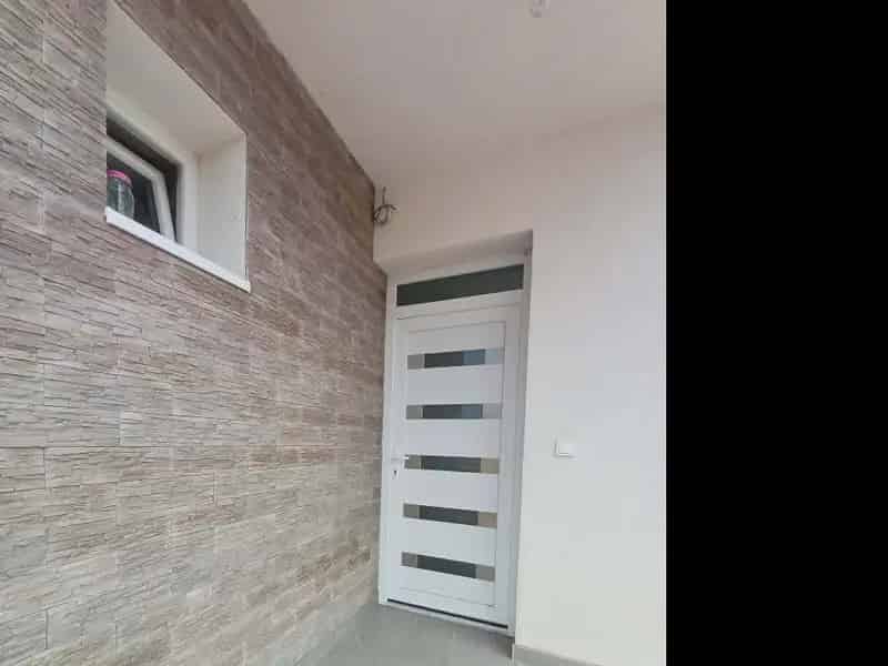Új építésű ikerház Nyíregyházán - 130 m² - 3 szoba - Garázs