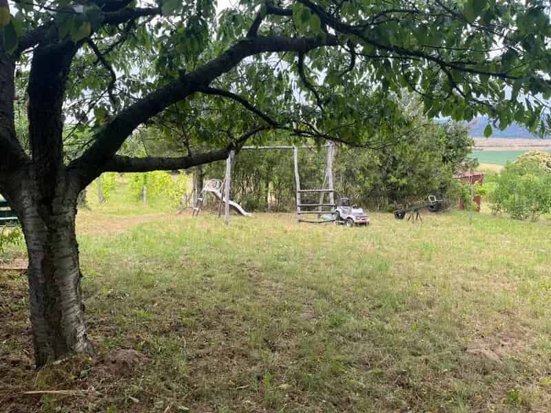 Zalahaláp panorámás zártkert eladó