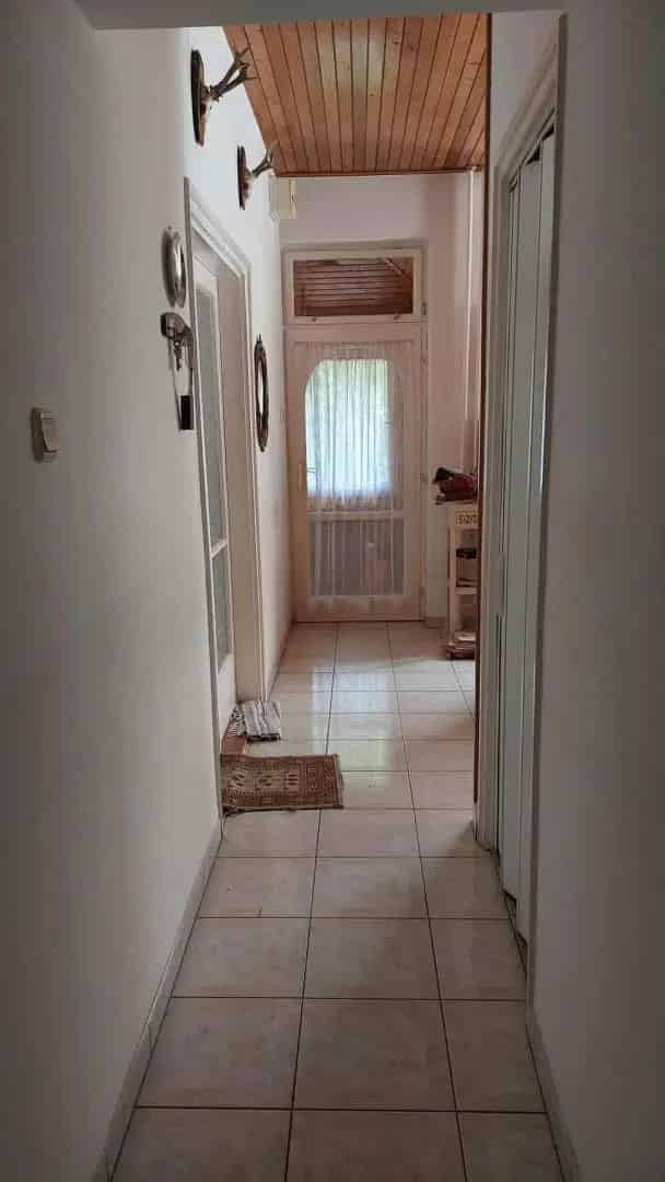 190 m2-es családi ház Ürögi városrészben