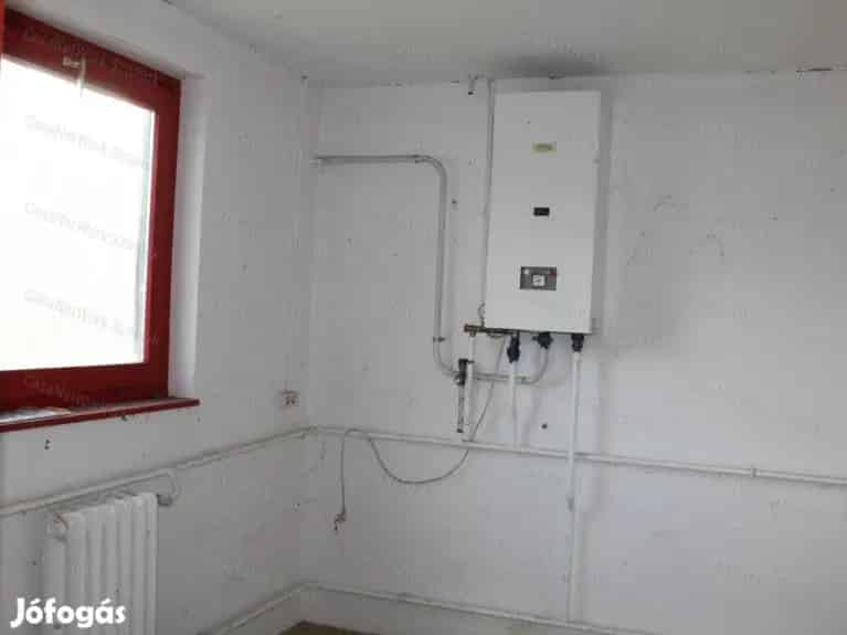 Szolnok gazdasági épületek eladók 4207 m2