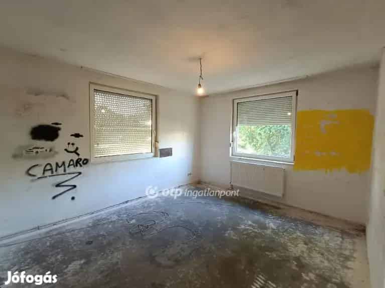 Dunaharaszti Ikerház Eladó - 4 szoba - Felújítandó - 1070m2 telek