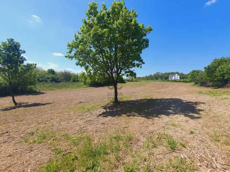 2120 m2-es telek Törökbálinton - Családi ház építésére alkalmas
