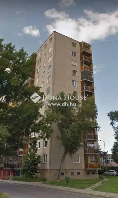 Miskolc Király utca 55 nm-es 3 szobás erkélyes lakás eladó