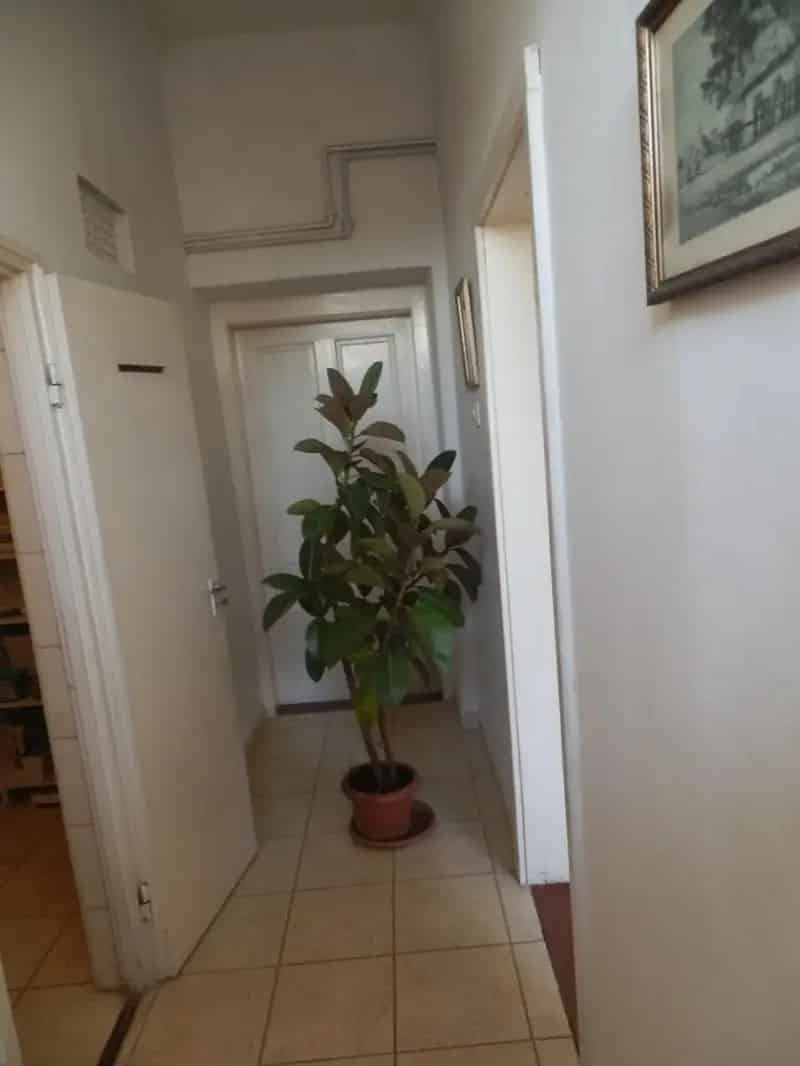 120nm-es 3 szobás tégla ház eladó Kertvárosban