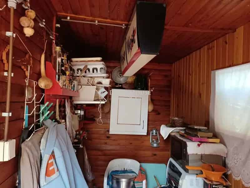 Két 30 nm-es Gánti Nyaraló Eladó Gondozott Telekkel