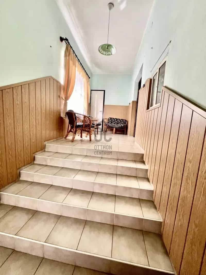 Bánréve 94 2 nm-es 3 szobás ház eladó 1162 nm-es telekkel