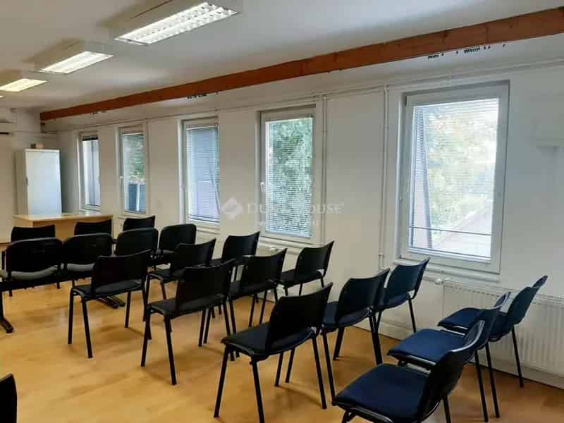 260m2 Iroda Kiadó Székesfehérvár Belváros