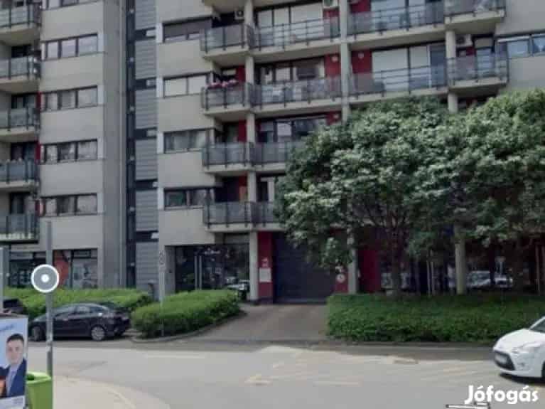 XIII Kerulet Riverside 16 m2 Teremgarazs Elado