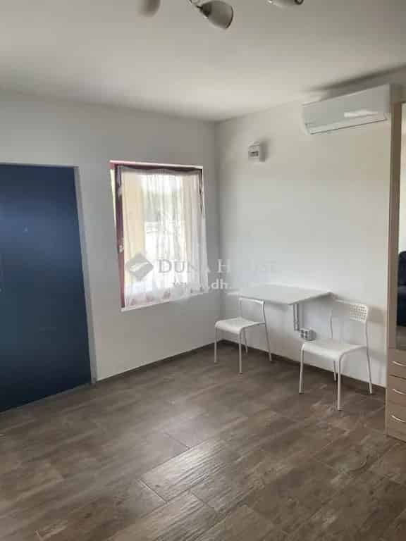 Enyingi Otthon Fiataloknak - 31 nm-es Modern Ingatlan