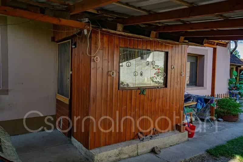 86 m2-es 3 szobás ház Jánossomorján eladó