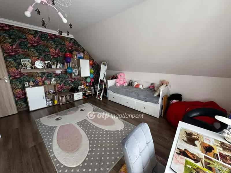 Ház Kiadó , Debreceni járás, Alföld és Észak