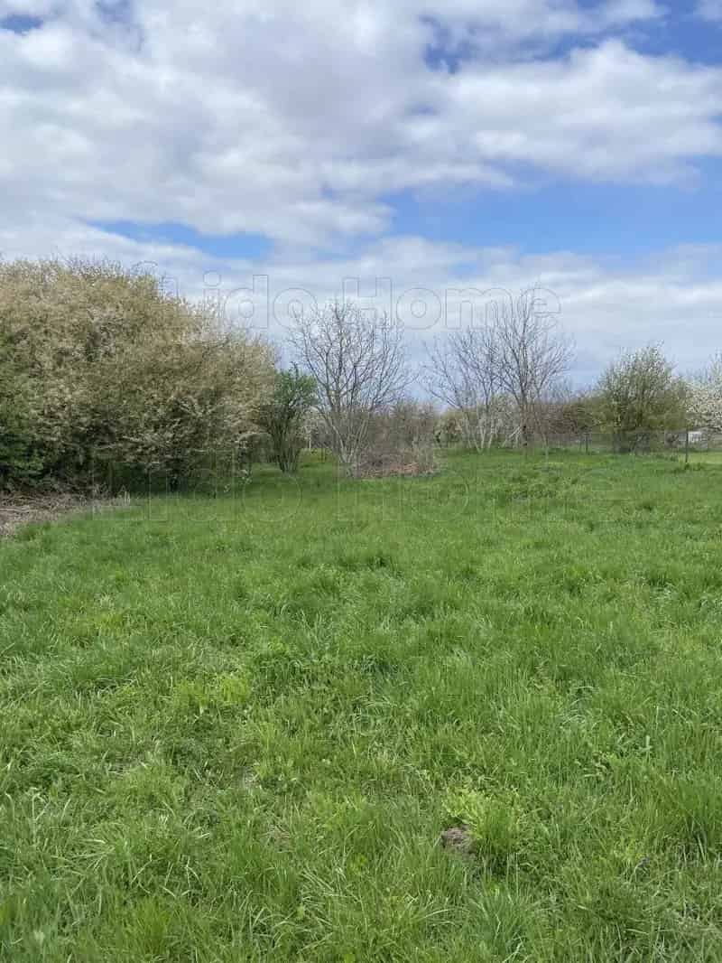 Papkeszi építési telek eladó Balaton közelében