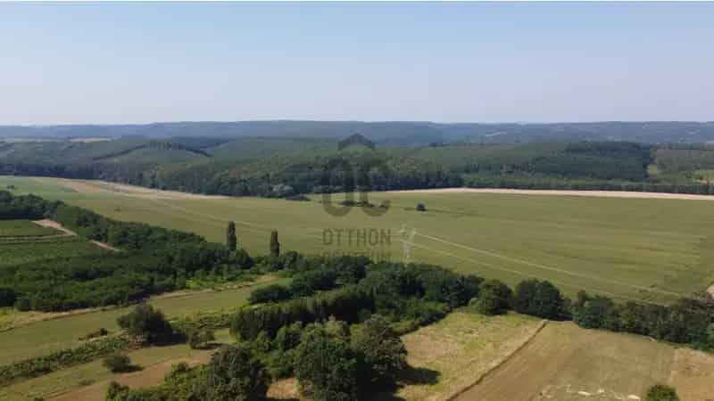 Nagyradai panorámás telek eladó 4683 m2