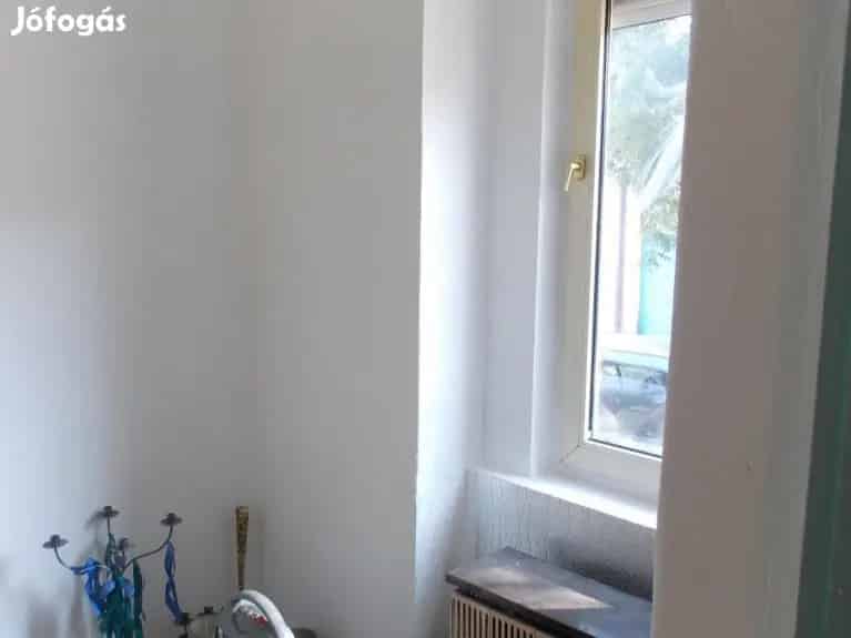 41 m2-es ház eladó Kiskunmajsa belvárosában