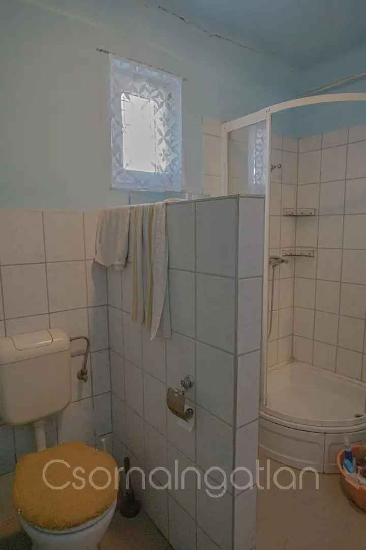 85 m2-es családi ház eladó Barbacson 1438 m2-es telekkel