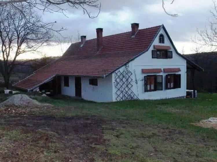 Eladó Ház Szentlorincban 1 Hálószoba 3 Fürdőszoba