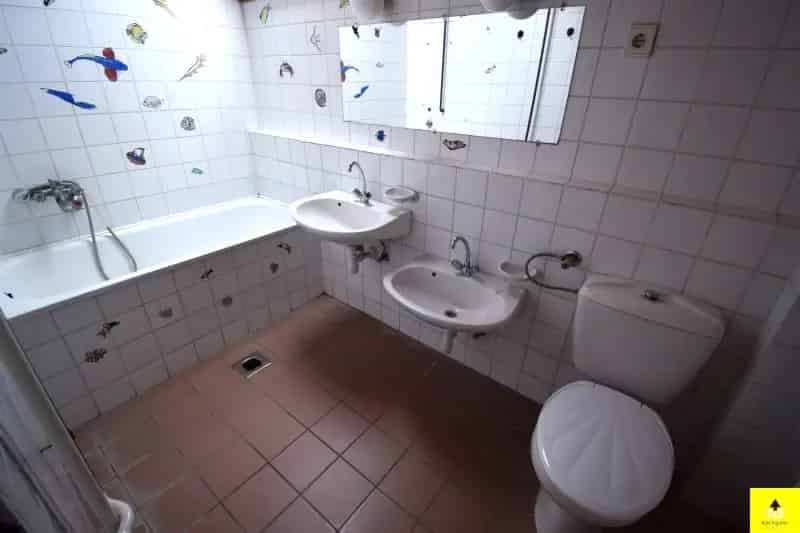 180 m2-es Kőszegi Sorházi Lakás 5 Hálószobával és Kerttel