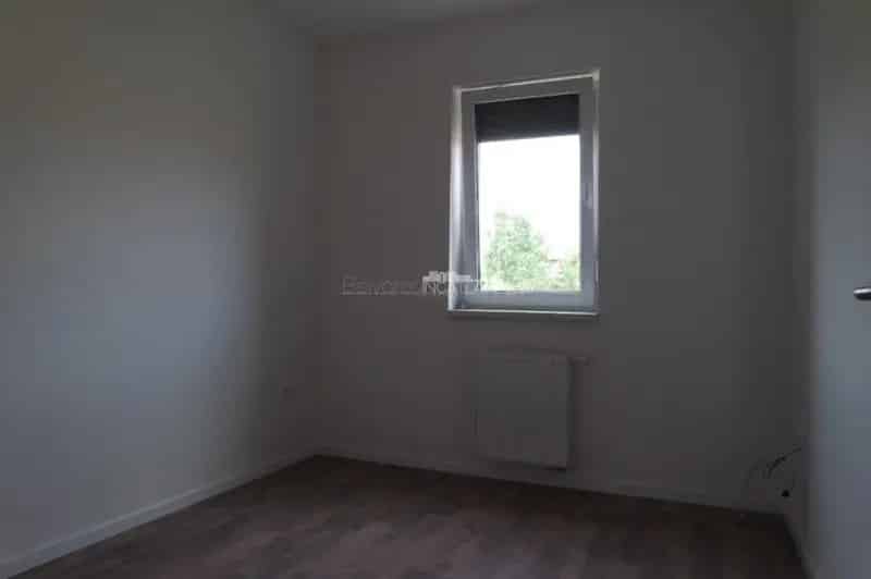 Szombathelyi ikerház eladó - 91 m2 - 3 szoba - dupla garázs
