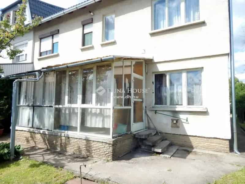 Gellénháza 99 nm-es felújítandó sorházi lakás 355 nm-es telekkel