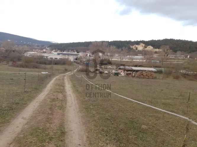 Piliscsabai mezőgazdasági telek eladó 1057 nm