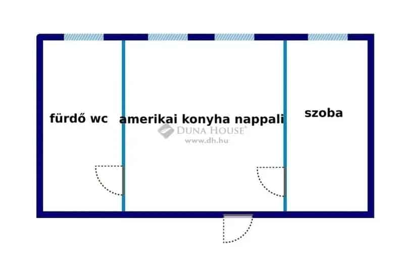 Pécs Belváros 41nm-es Tetőtéri Lakás Eladó