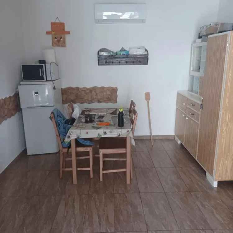 Családi ház eladó Csajágon - 3 lakrész, napelem, Balaton közel